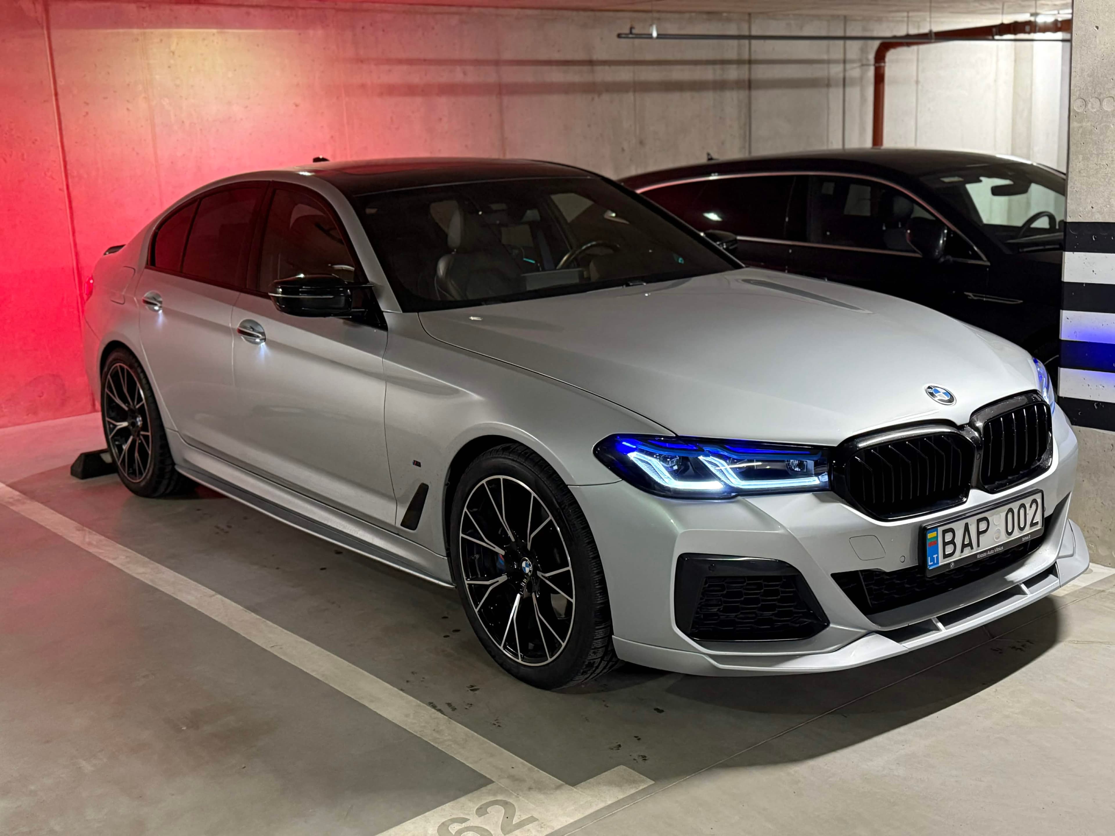 BMW M5, supirktas automobilis